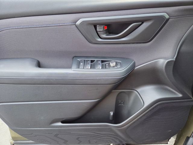 Used 2025 Subaru Forester Premium image 17