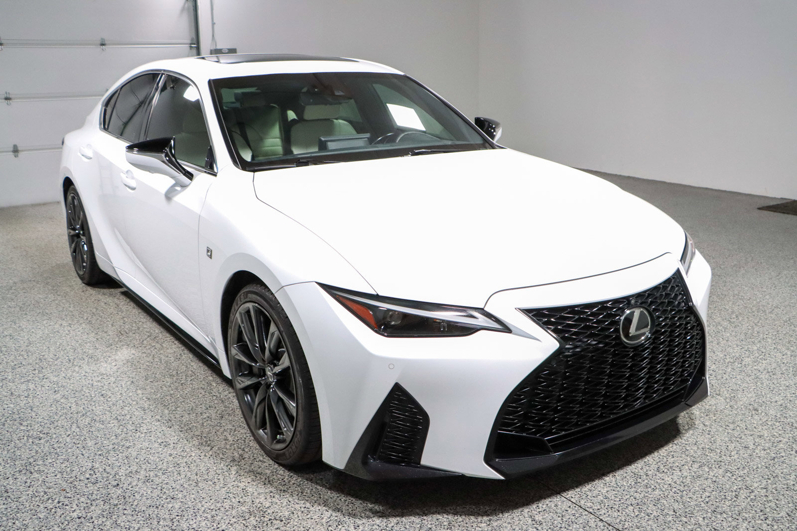 Used 2022 Lexus IS 350 F Sport RWD image 5
