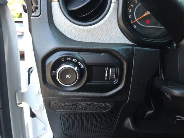 Used 2024 Jeep Wrangler Unlimited Sport AWD/4WD image 22