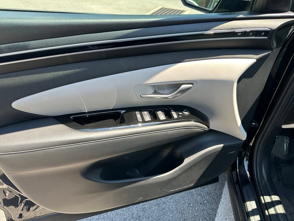 Certified 2024 Hyundai Tucson Limited AWD/4WD image 13