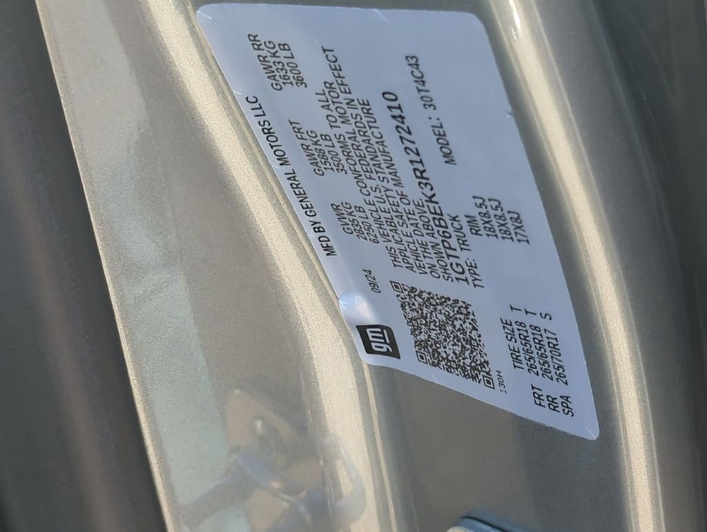 Used 2024 GMC Canyon Elevation image 30