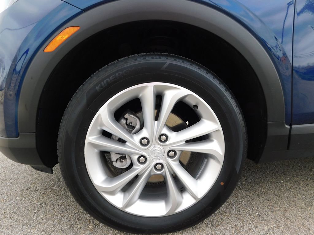 Used 2023 Buick Encore GX Preferred w/ Cold Weather Comfort Package image 10