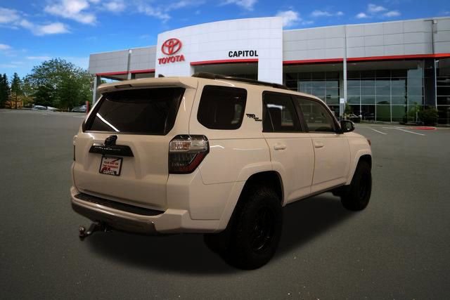 Used 2020 Toyota 4Runner TRD Off-Road Premium w/ Moonroof Package image 2