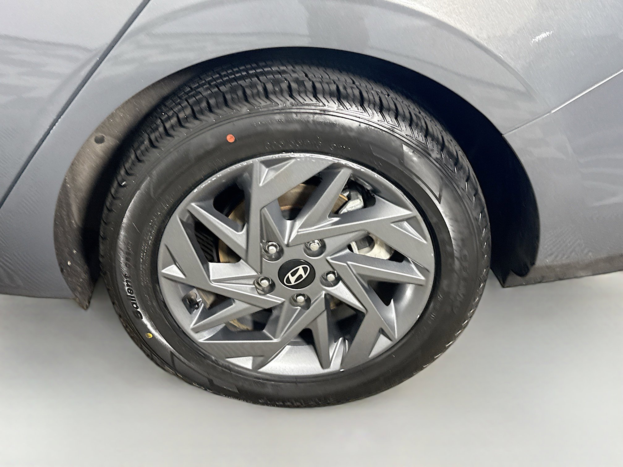 Used 2024 Hyundai Elantra SEL image 37