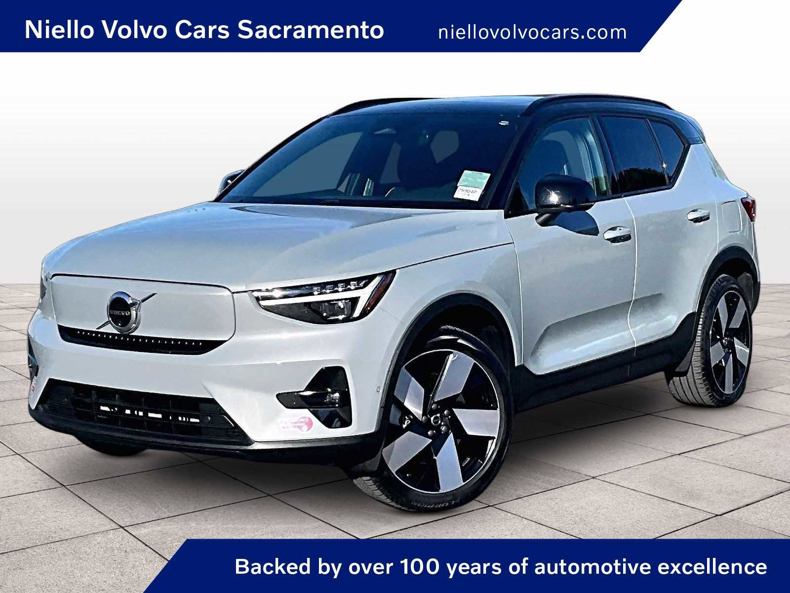 Used 2024 Volvo XC40 Recharge Plus w/ Protection Package Premier