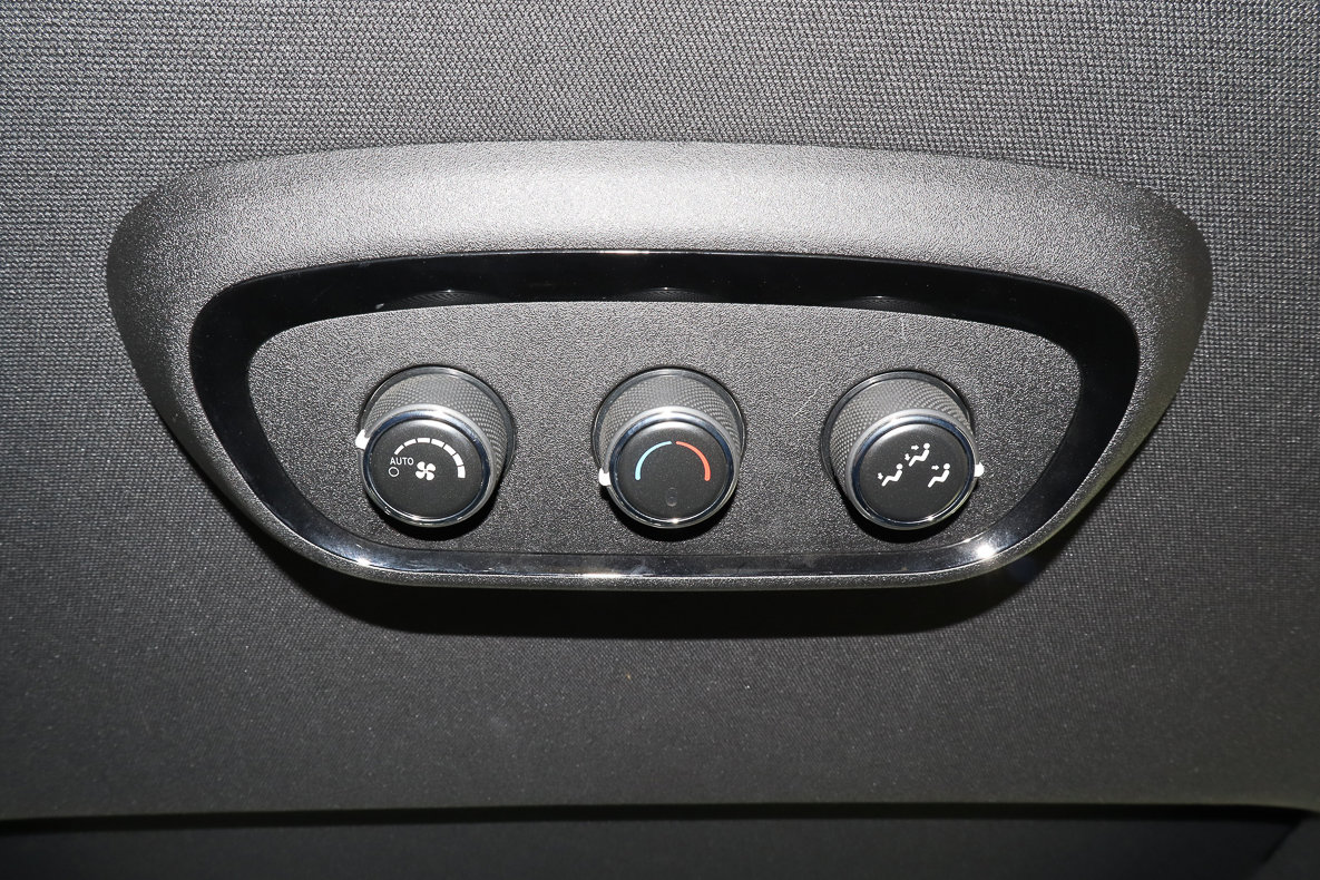 Used 2022 Dodge Durango R/T w/ Blacktop Package image 23