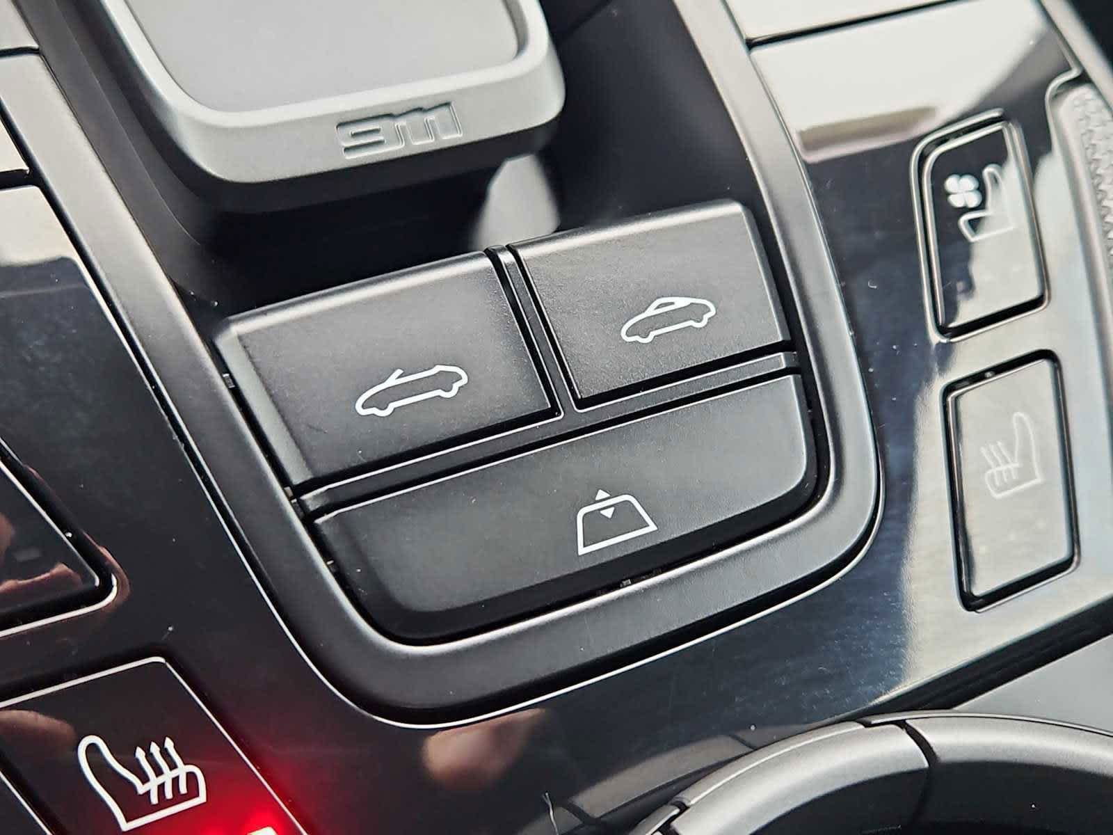 Certified 2022 Porsche 911 Carrera image 17