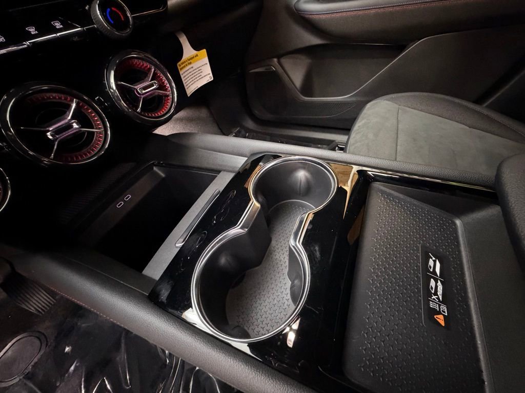 New 2025 Chevrolet Blazer EV RS image 17