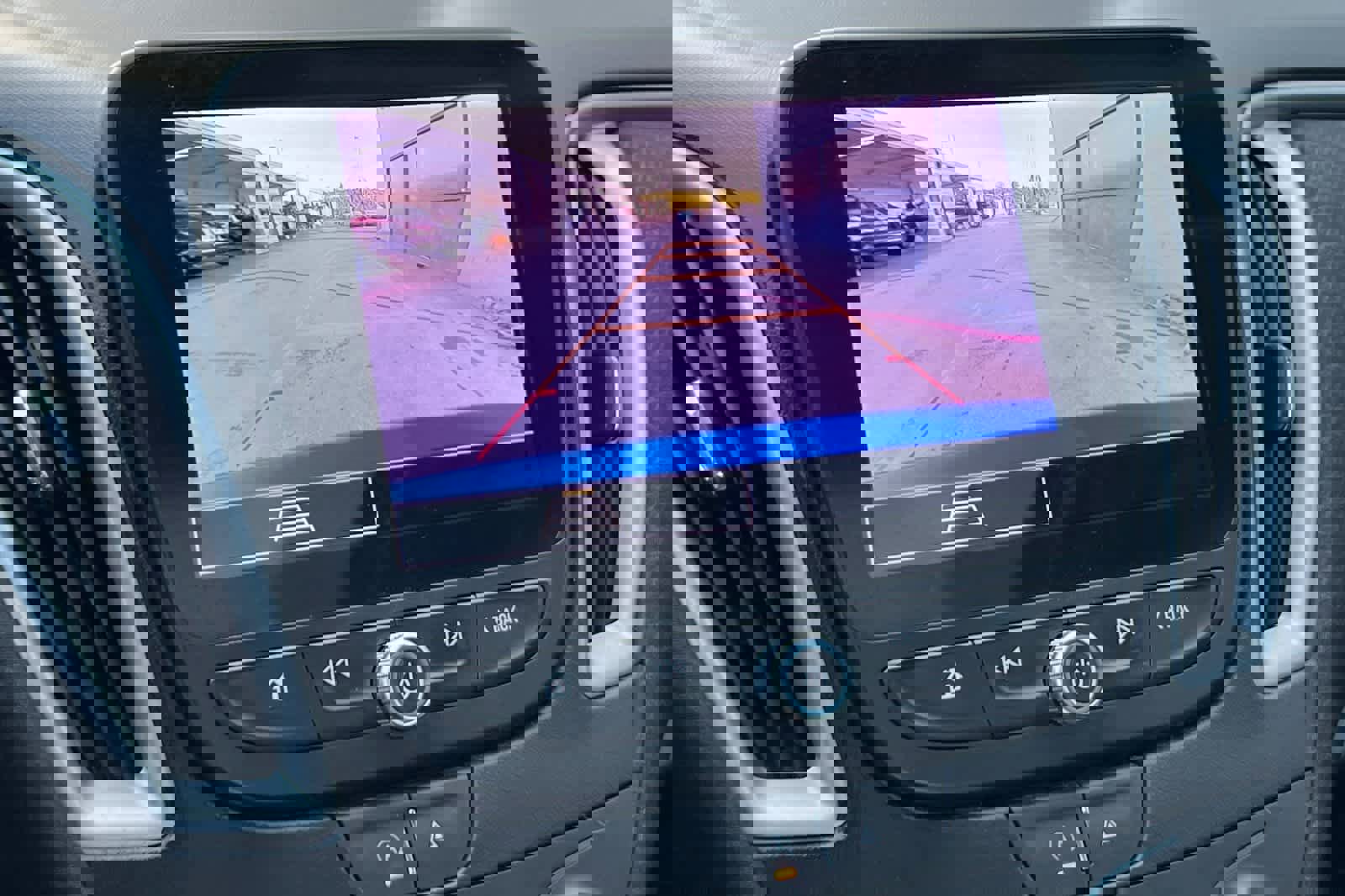 Used 2023 Chevrolet Malibu LT image 22