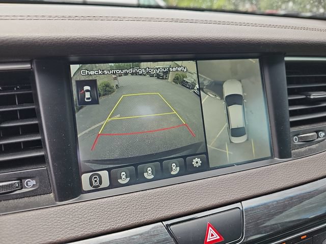 Used 2017 Kia Cadenza Limited FWD image 27