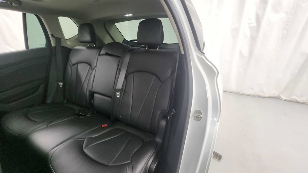Used 2020 Buick Envision Premium w/ Driver Confidence Package AWD/4WD image 12