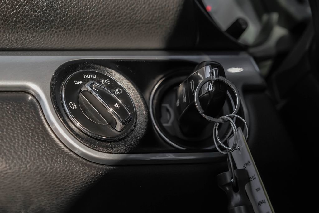 Used 2018 Porsche 718 Cayman S image 25