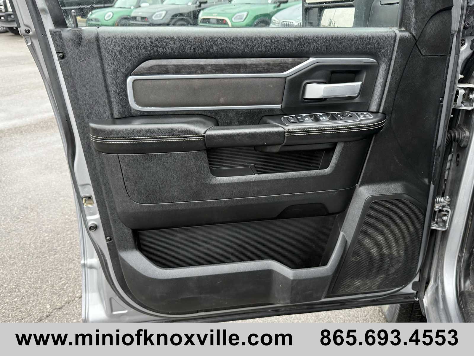 Used 2024 RAM 3500 Big Horn image 12