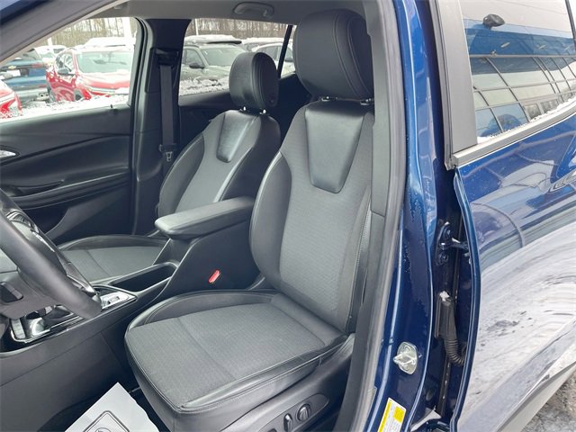Certified 2022 Buick Encore GX Select w/ Advanced Technology Package image 18