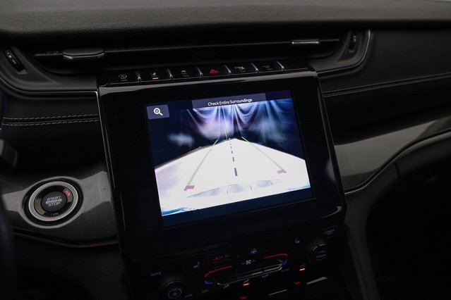 Used 2022 Jeep Grand Cherokee L Laredo w/ Luxury Tech Group I image 33