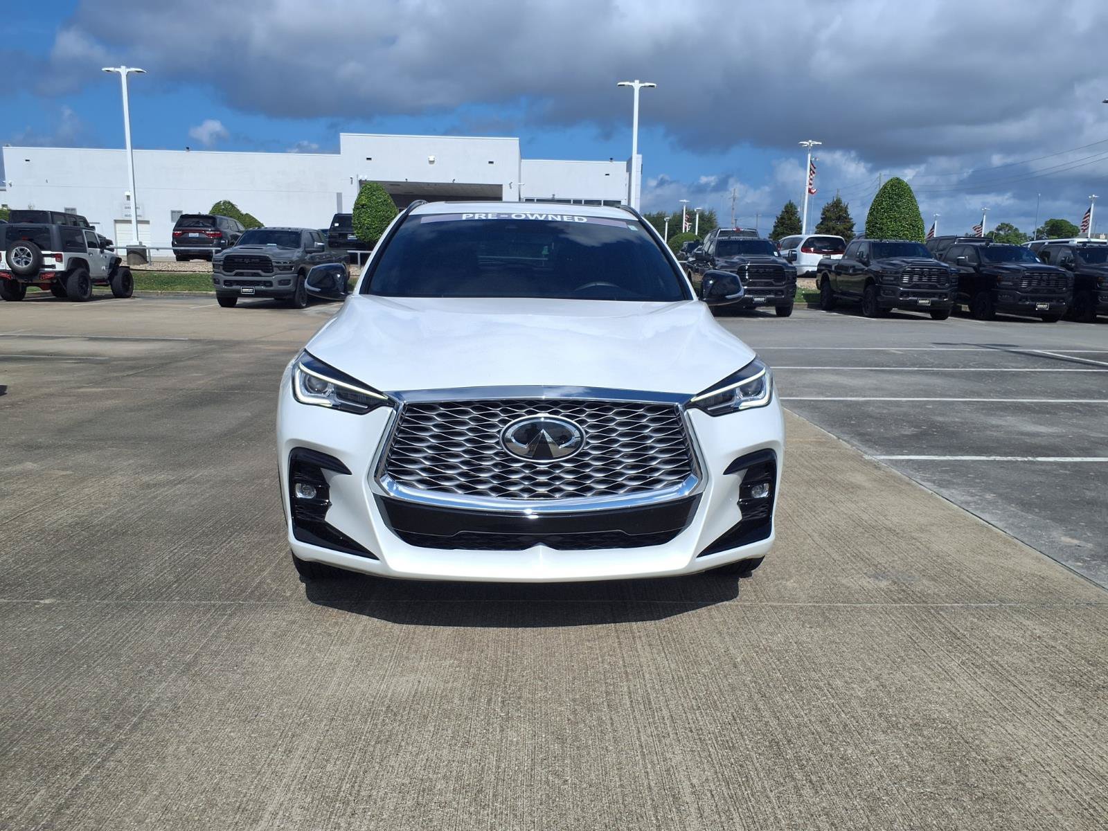 Used 2024 INFINITI QX55 Luxe w/ Cargo Package AWD/4WD image 5