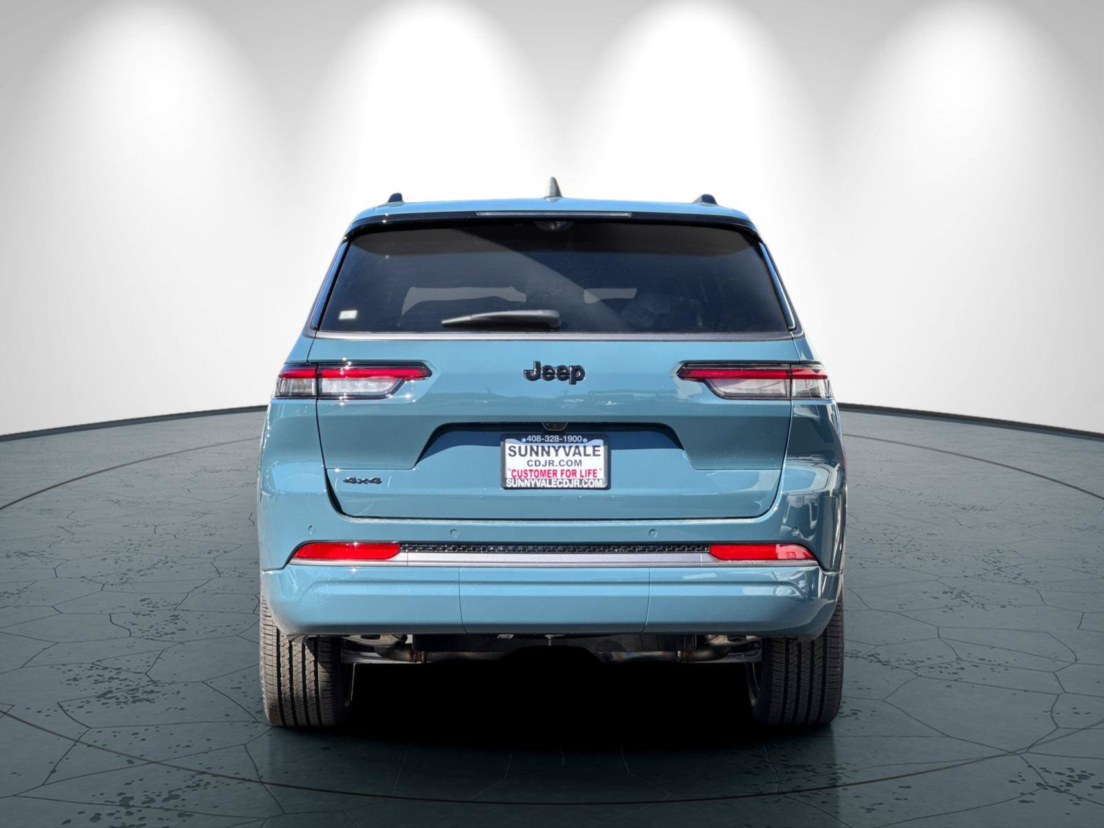 New 2027 Jeep Grand Cherokee L Limited AWD/4WD image 5