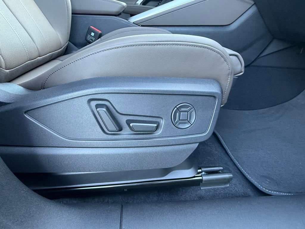 New 2025 Audi Q5 Premium Plus image 39