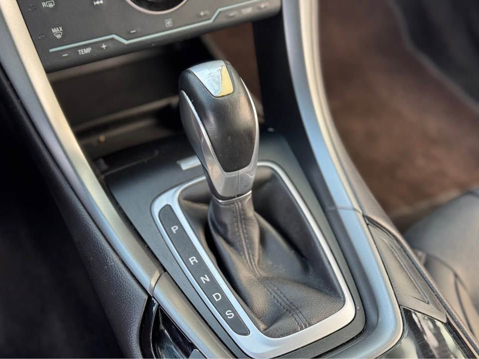 Used 2014 Ford Fusion Titanium image 10