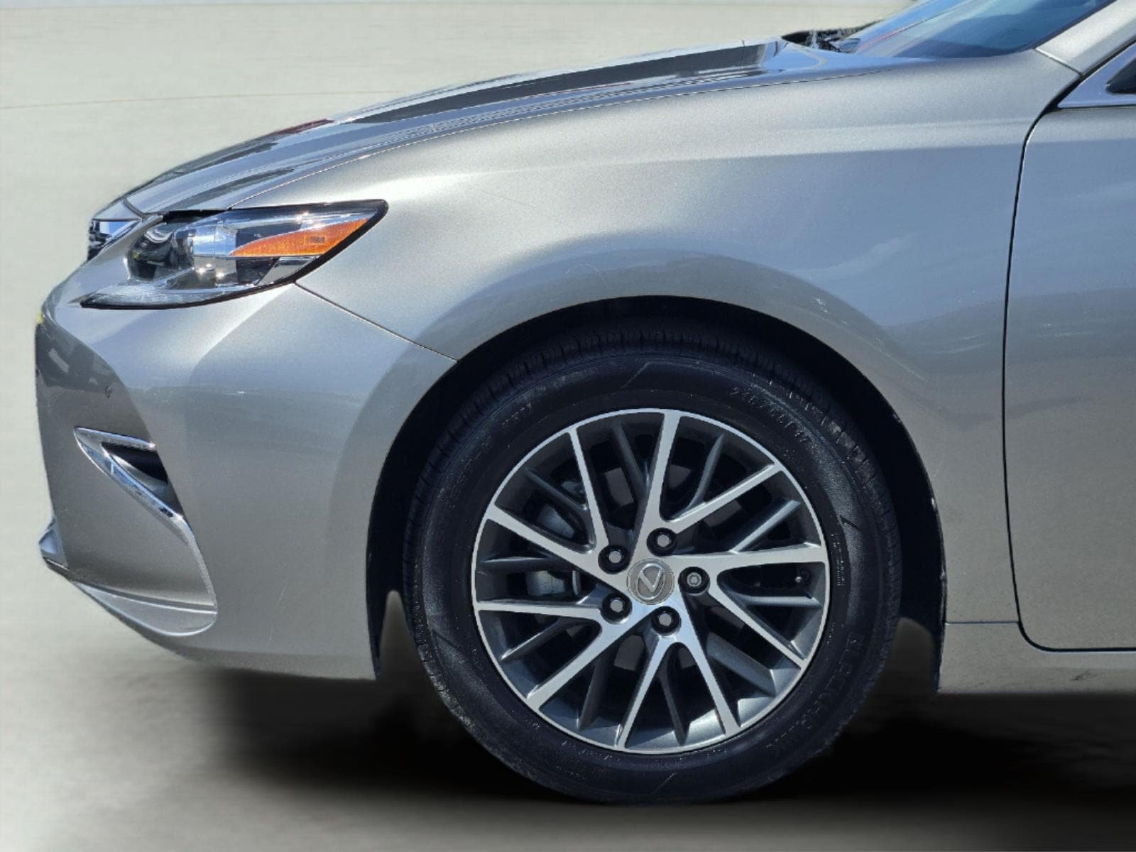 Used 2018 Lexus ES 350 w/ Luxury Package w/Wood Trim FWD image 8