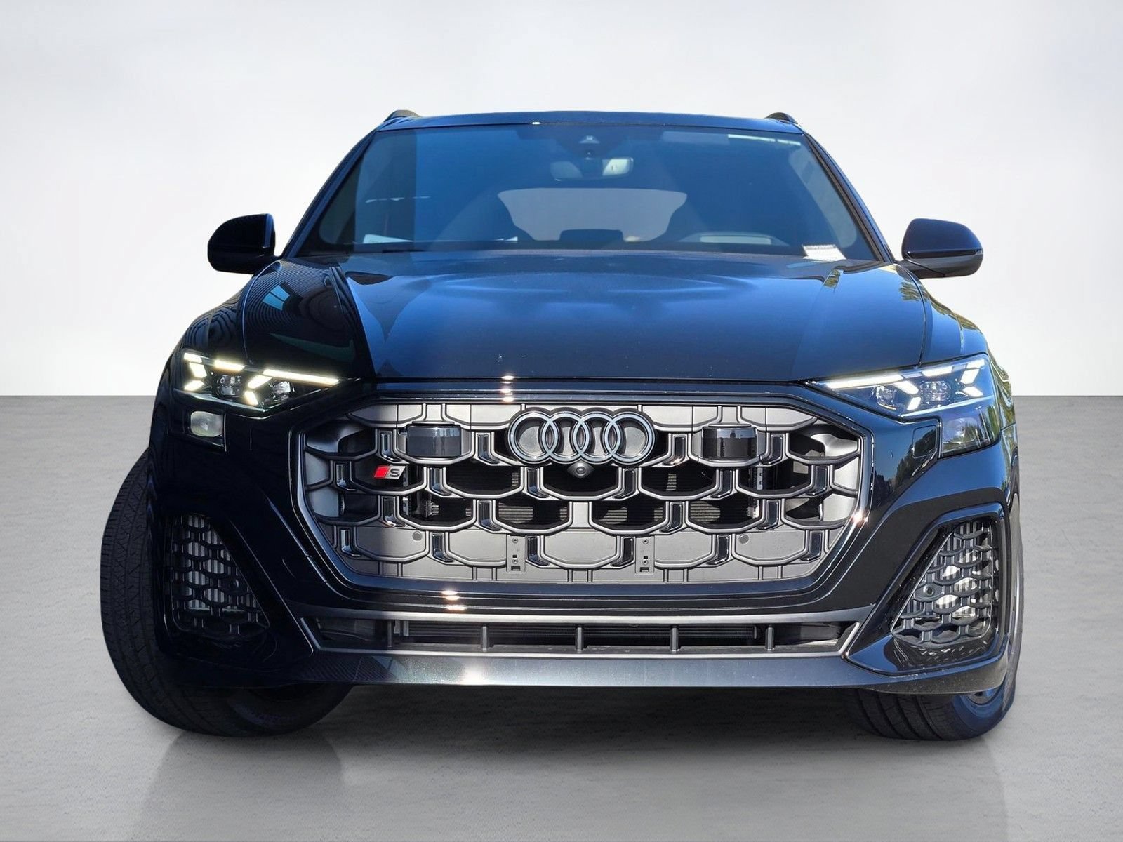 New 2026 Audi SQ8 Prestige AWD/4WD image 3