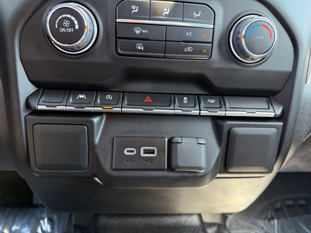 Used 2024 Chevrolet Silverado 1500 W/T image 30