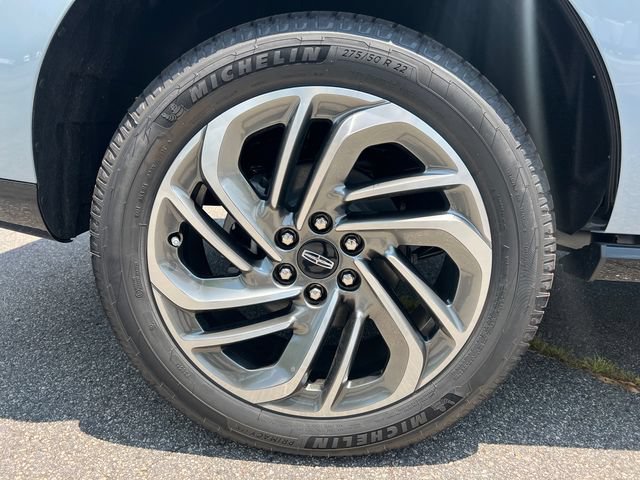 New 2026 Lincoln Navigator Reserve AWD/4WD image 21