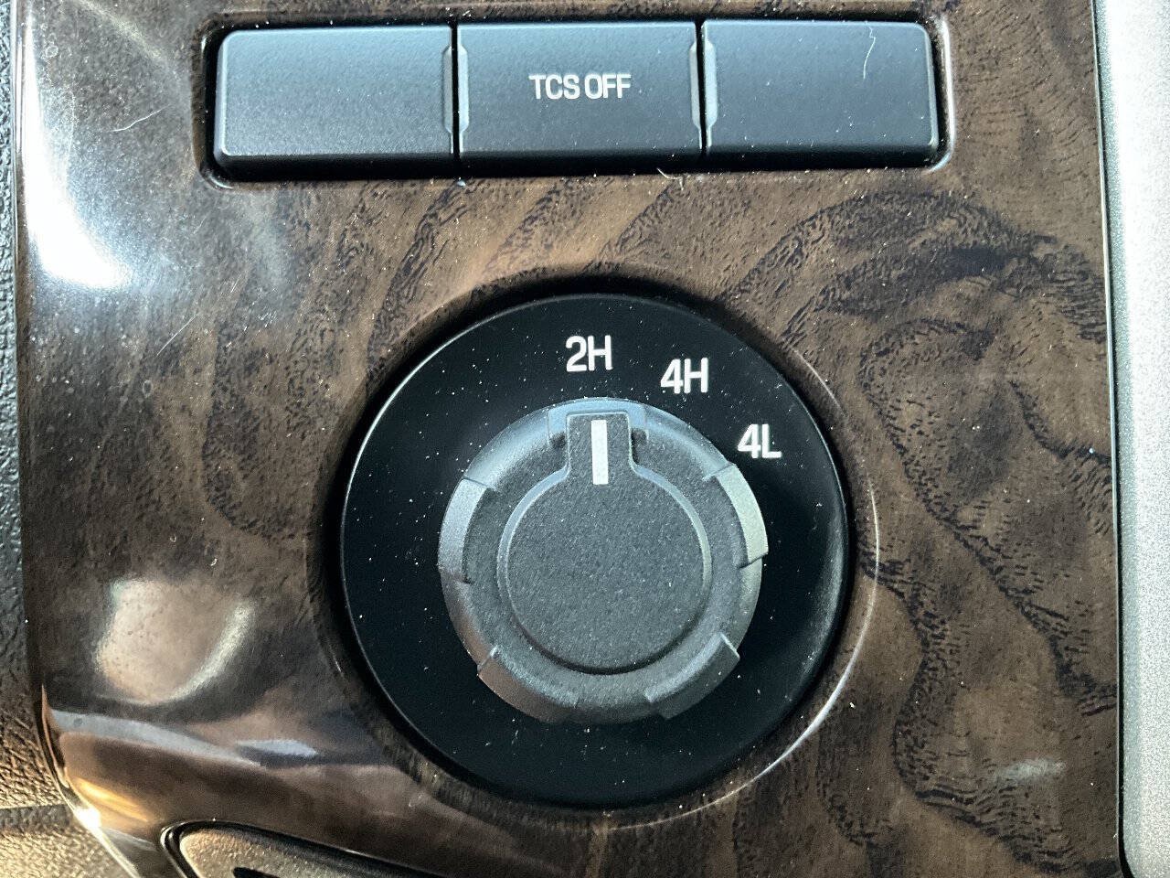 Used 2014 Ford F450 Platinum AWD/4WD image 33