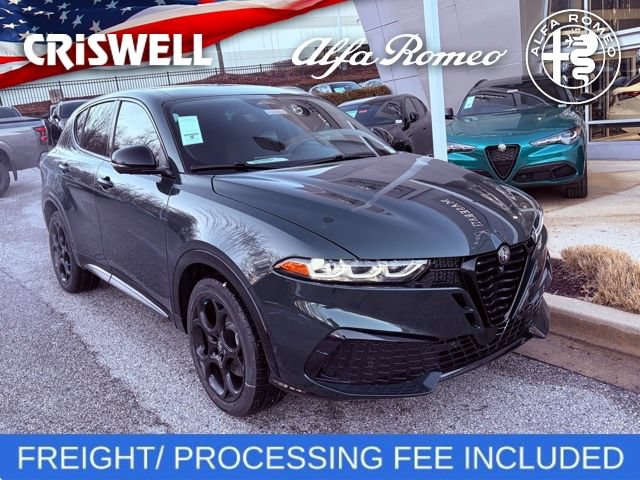 New 2026 Alfa Romeo Tonale w/ Black Premium Package AWD/4WD image 1