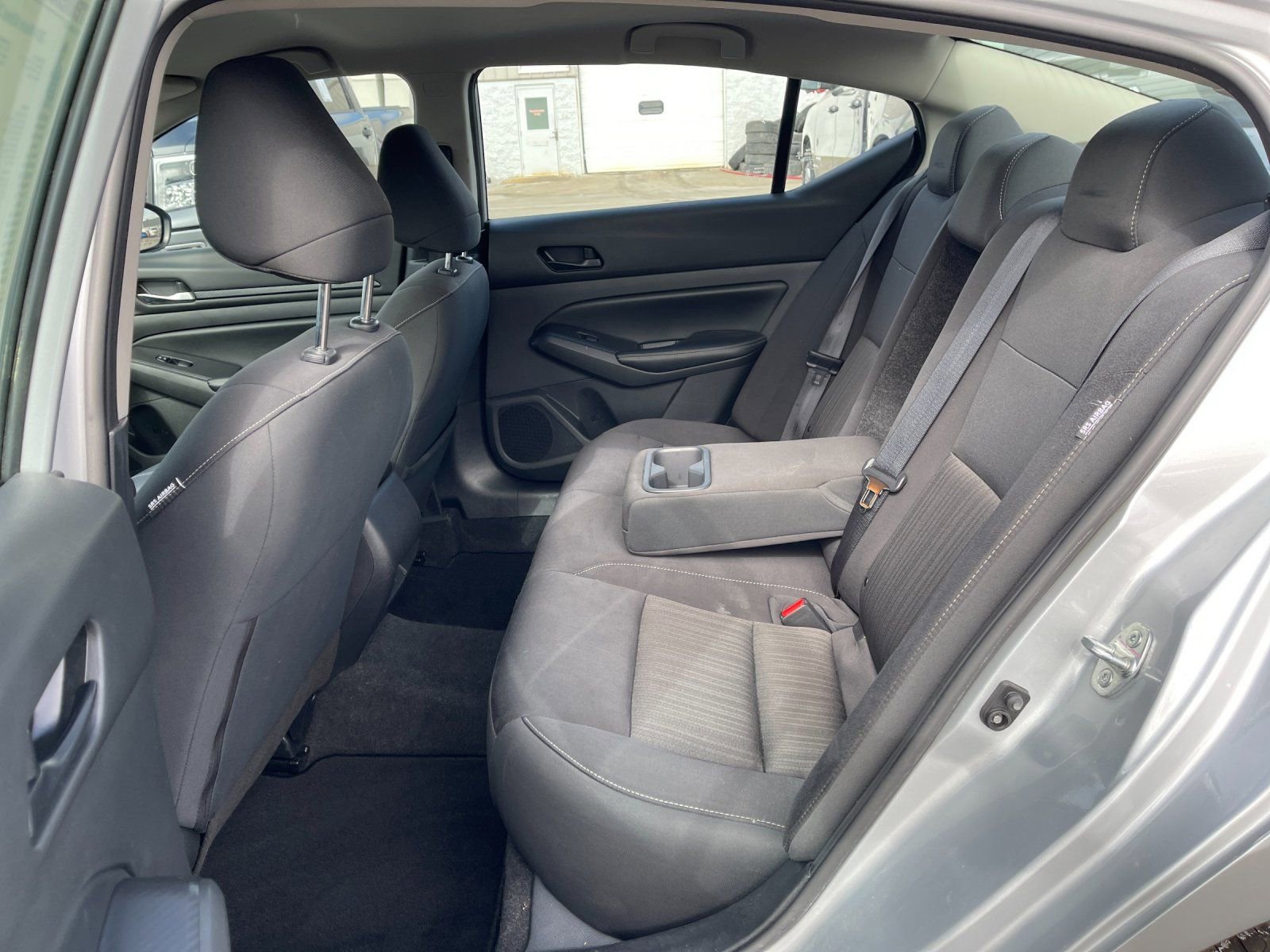 Used 2024 Nissan Altima 2.5 SV image 14