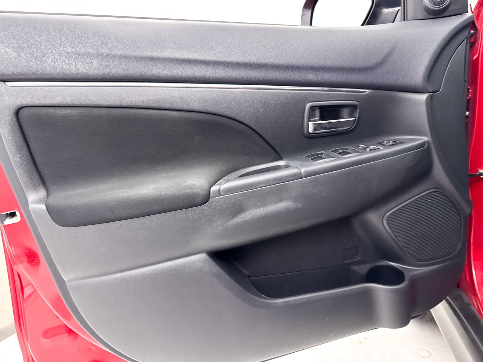 Used 2016 Mitsubishi Outlander Sport ES FWD image 18