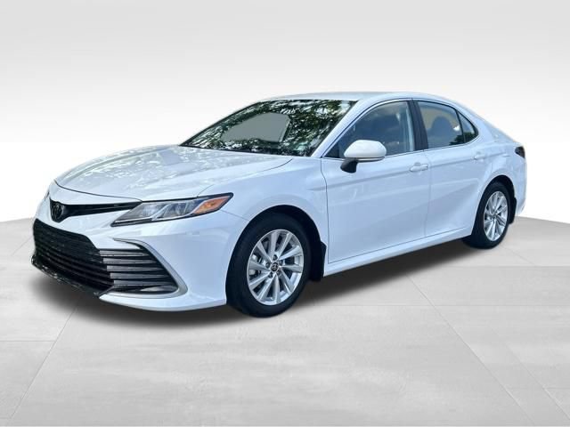 Used 2023 Toyota Camry LE w/ Cold Weather Package AWD/4WD image 1