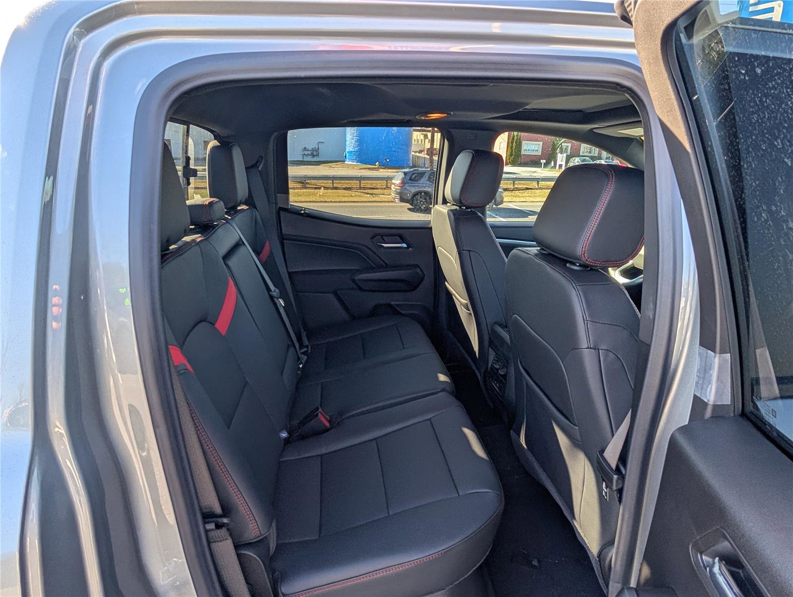 New 2026 Chevrolet Colorado Z71 image 8