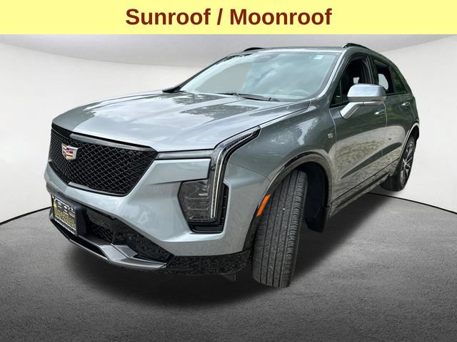 Used 2025 Cadillac XT4 Sport AWD/4WD image 5