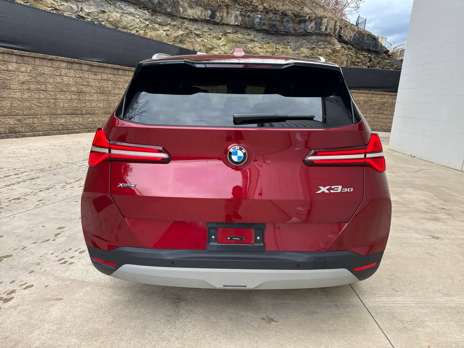 Certified 2025 BMW X3 xDrive30i w/ Premium Package image 4