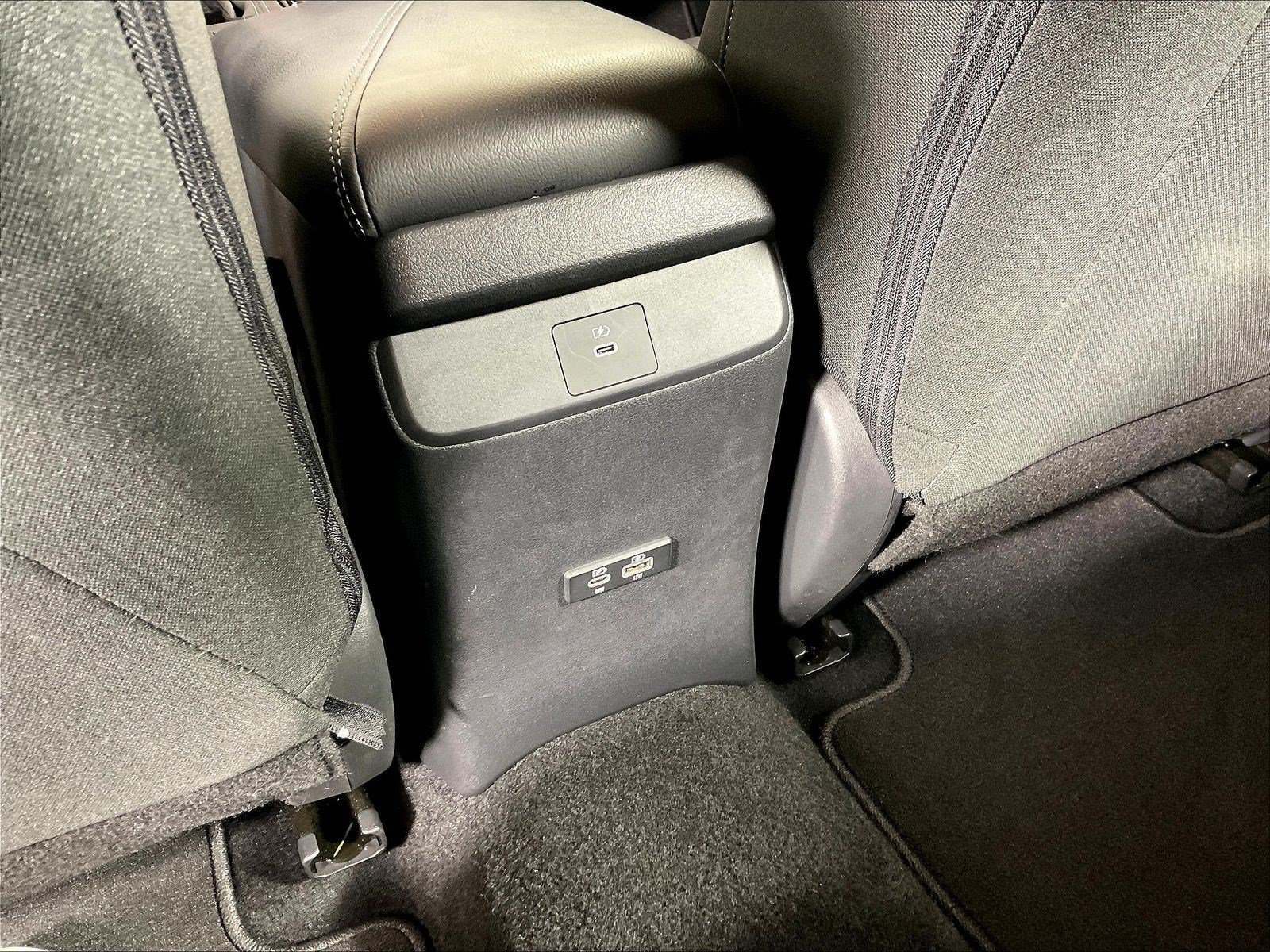 Certified 2026 Nissan Sentra SV w/ SV Convenience Package FWD image 11