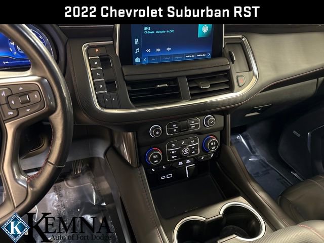 Used 2022 Chevrolet Suburban RST w/ Luxury Package image 21