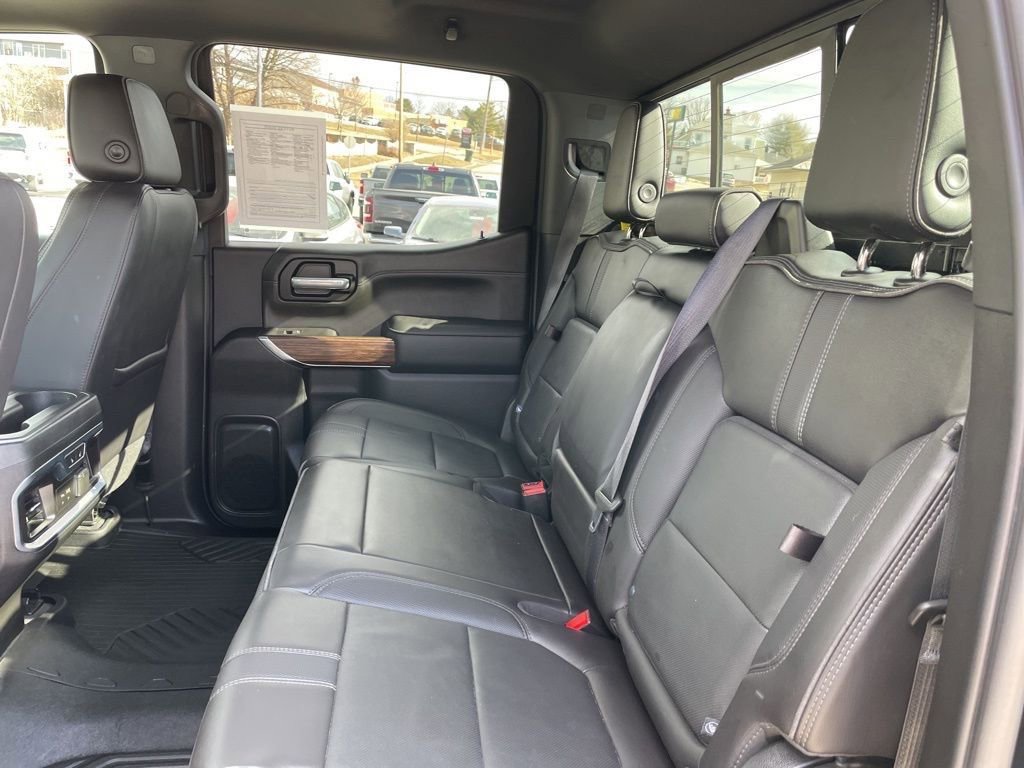 Used 2021 Chevrolet Silverado 1500 High Country w/ Technology Package image 23