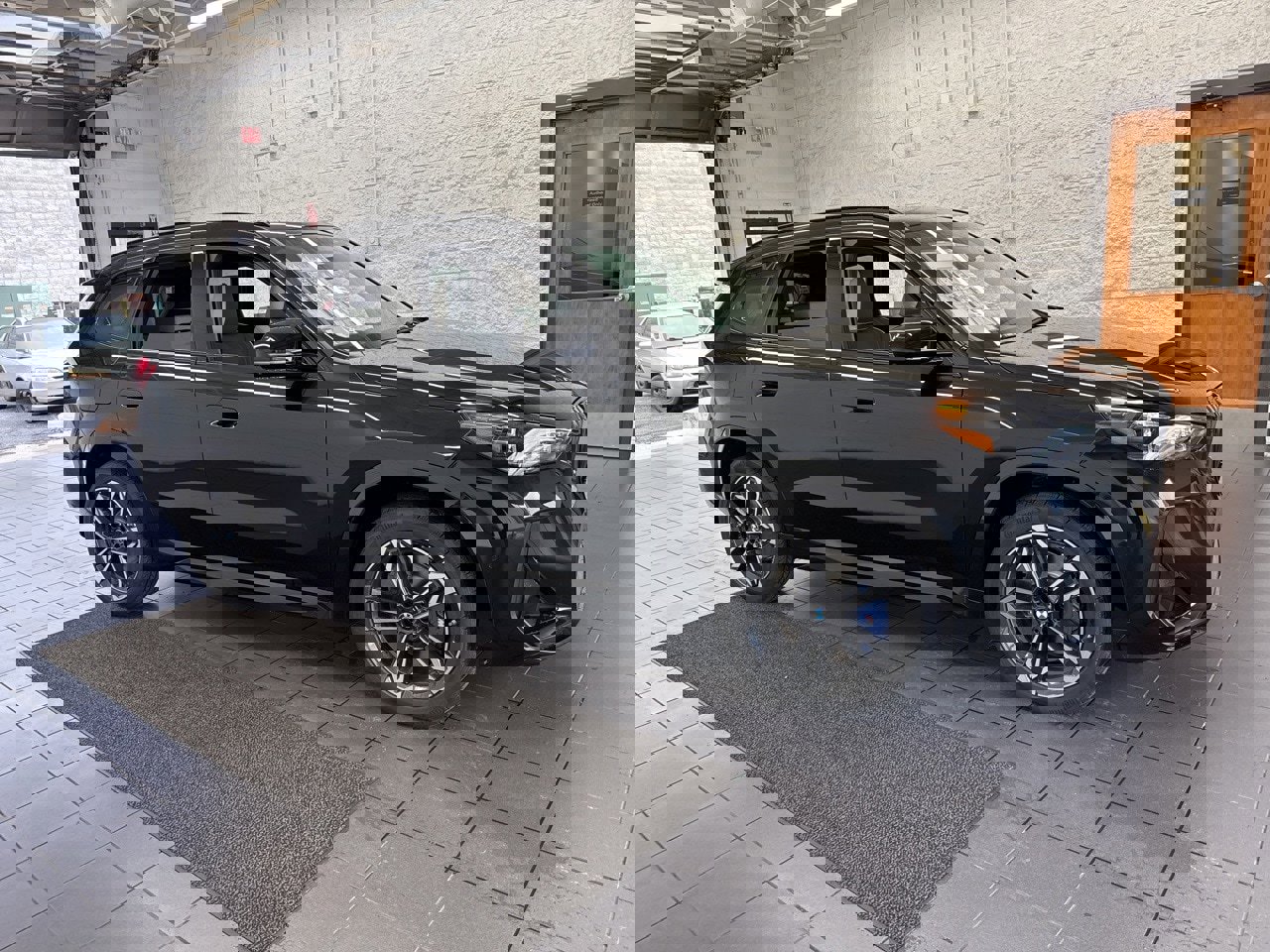 New 2026 BMW X1 M35i image 1