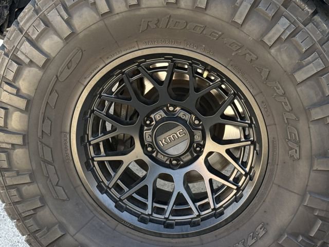 Used 2023 Toyota 4Runner SR5 Premium w/ Moonroof Package image 8