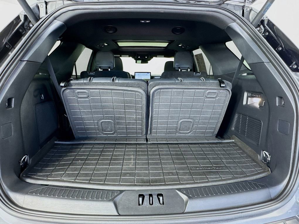 Used 2025 Ford Explorer ST w/ Sun And Sound Package image 27