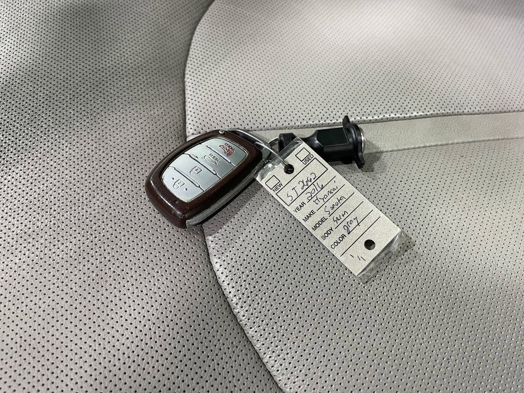 Used 2016 Hyundai Sonata Limited w/ Option Group 05 image 38