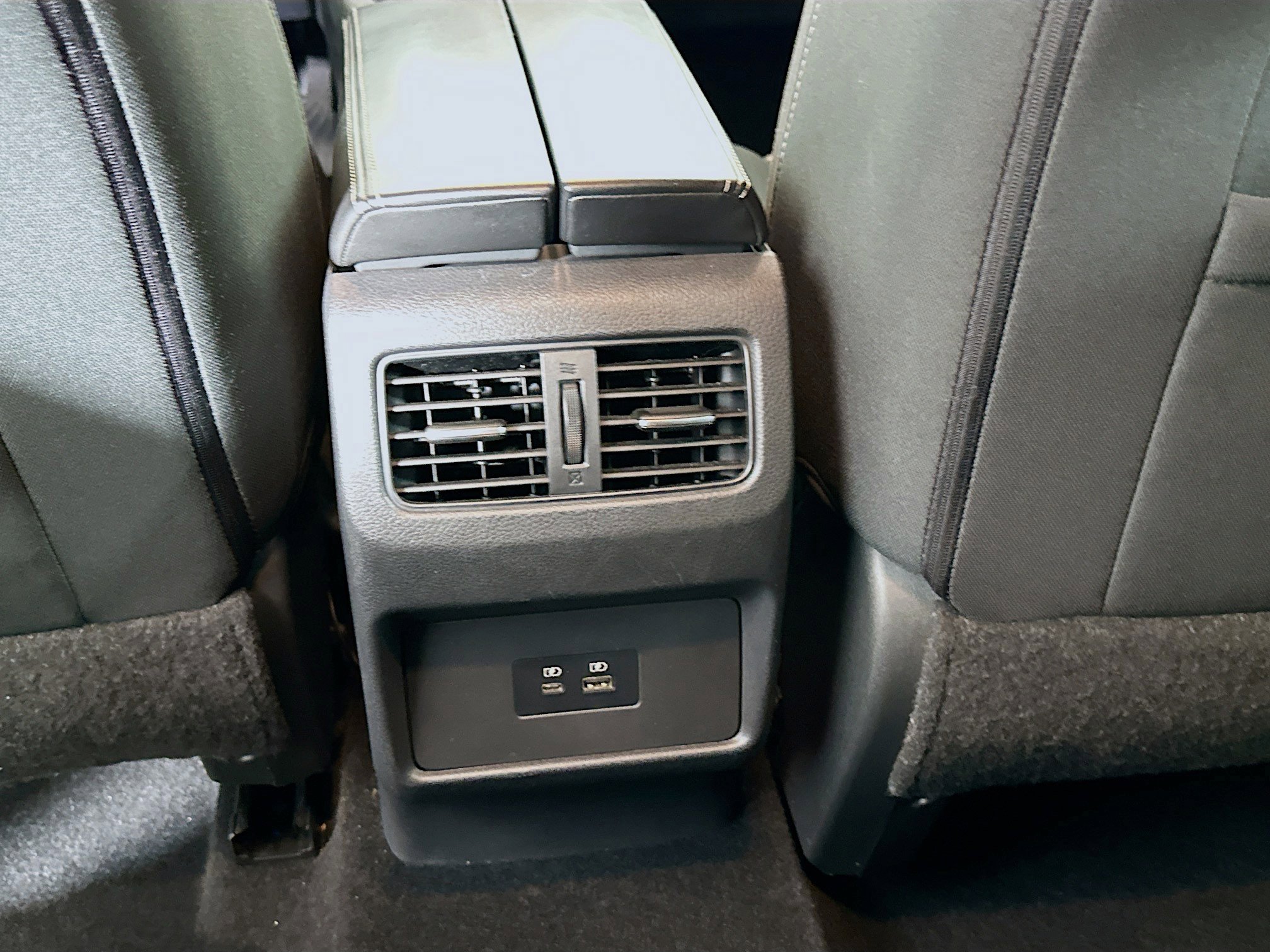 Used 2021 Nissan Rogue SV image 27