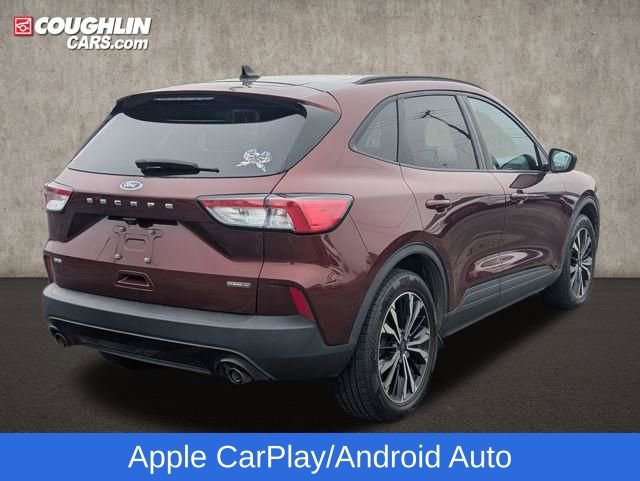 Used 2021 Ford Escape SE w/ SE Sport Appearance Package image 8