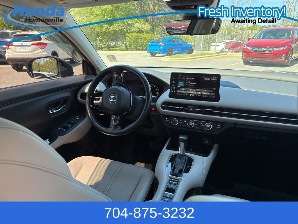 Used 2024 Honda HR-V EX-L image 12