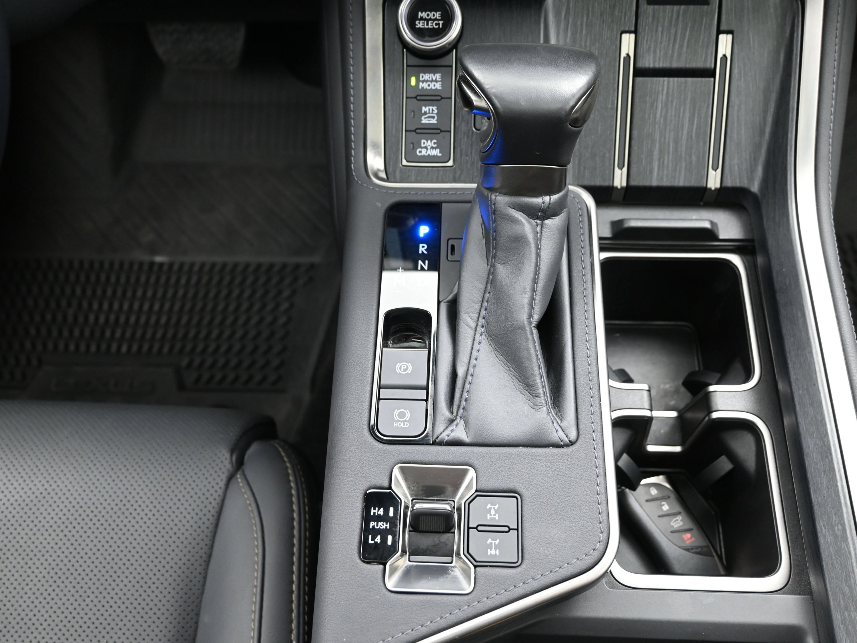Used 2024 Lexus GX 550 AWD/4WD image 35