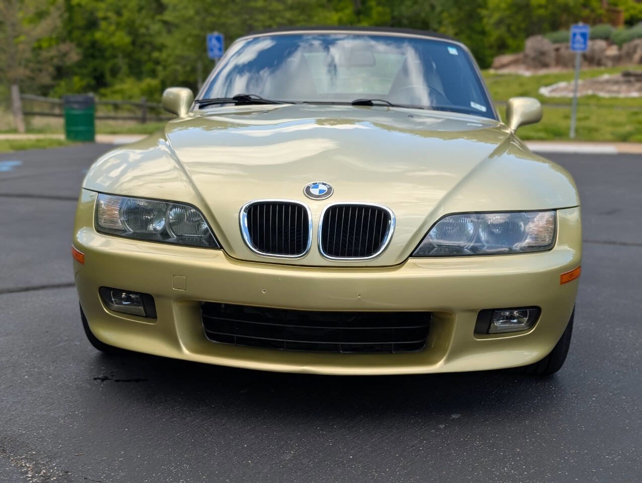 Used 2001 BMW Z3 2.5i RWD image 13