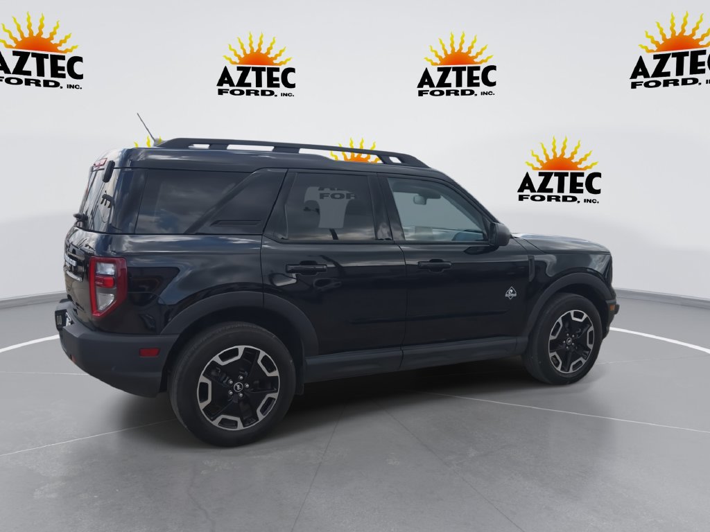 Used 2023 Ford Bronco Sport Outer Banks w/ Tech Package AWD/4WD image 8