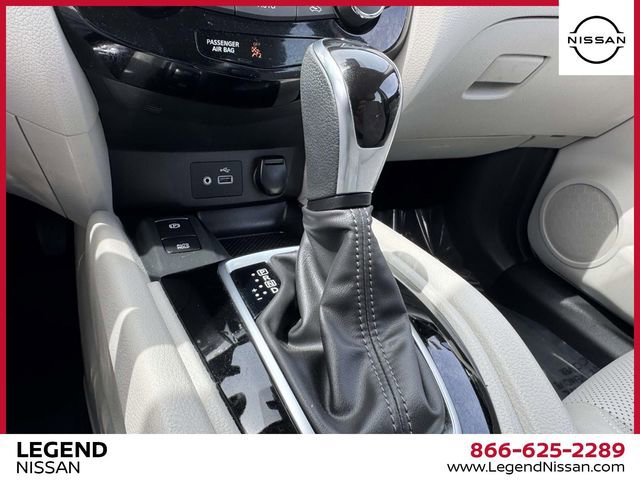 Used 2022 Nissan Rogue Sport SL AWD/4WD image 26