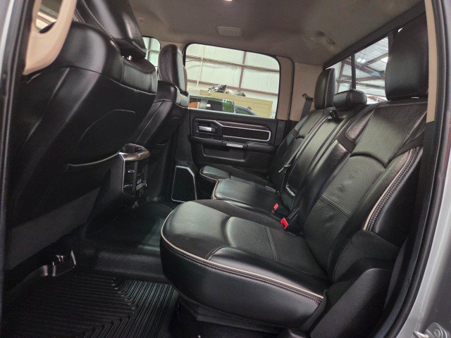 Used 2019 RAM 2500 Laramie AWD/4WD image 9